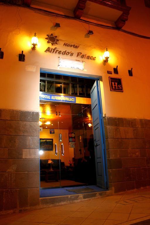 Inn Alfredo's Palace
