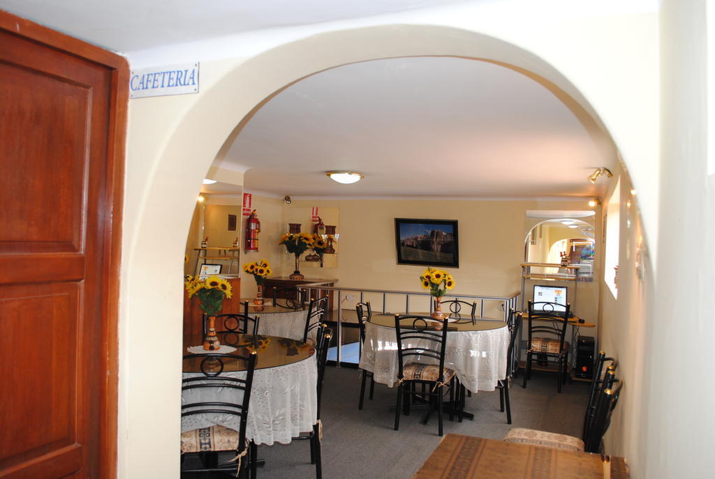 Alfredo's Palace