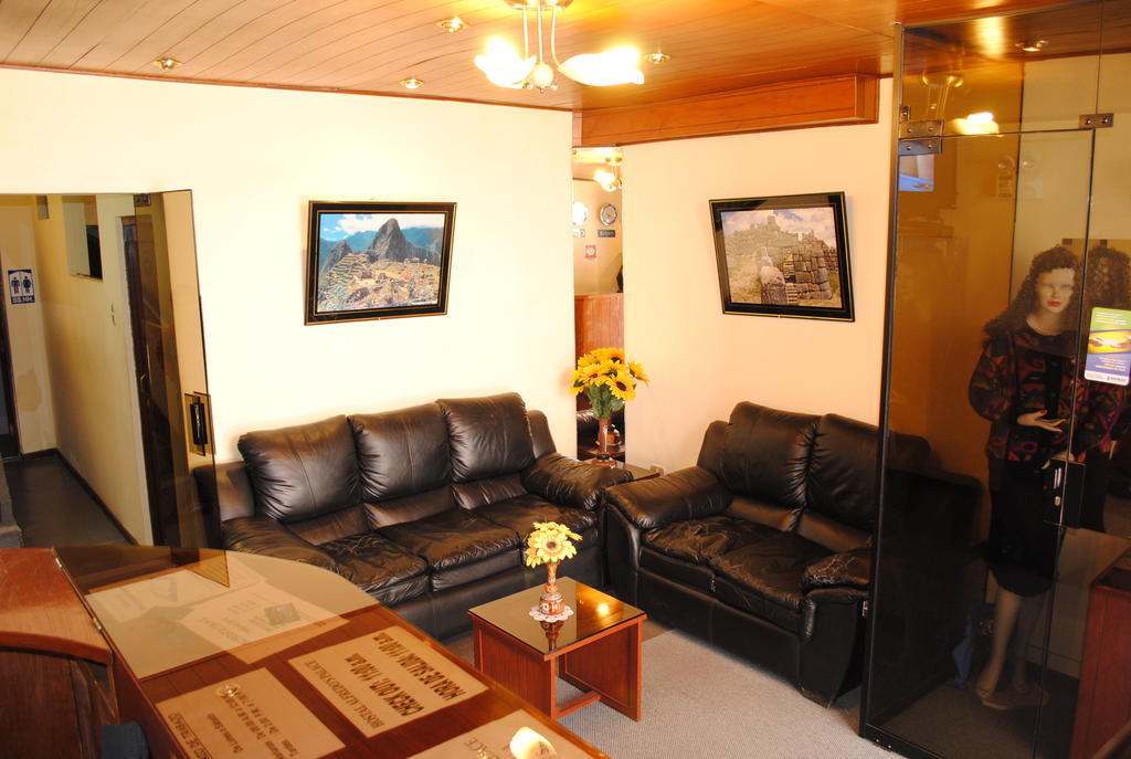 Inn Alfredo's Palace 2*