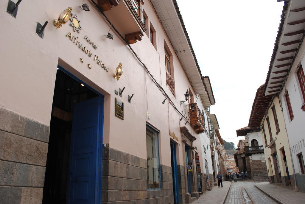 Inn Alfredo's Palace