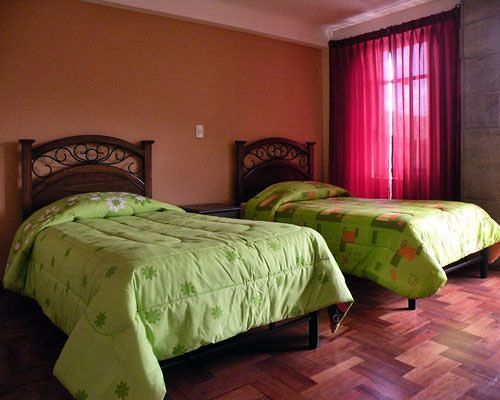 Fuente De Agua Hotel