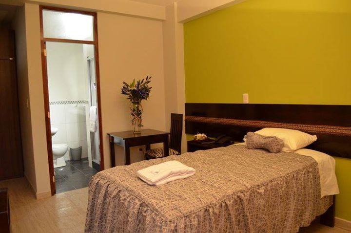 Julia's Hotel 2*