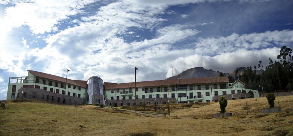 Dm Hotel