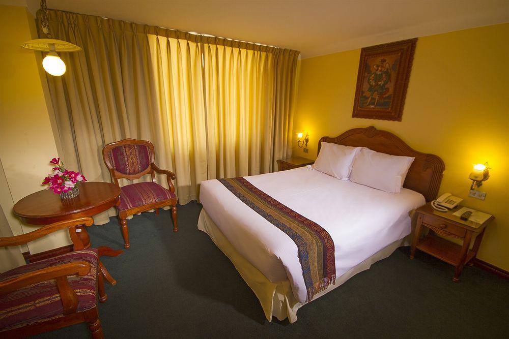 Agustos Hotel