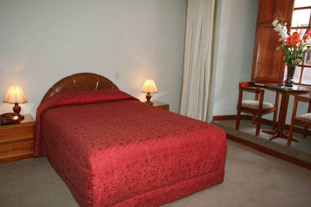 Garcilaso I Hotel 3*