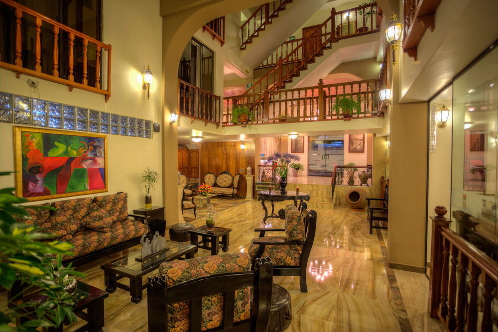 Ruinas Hotel 3*