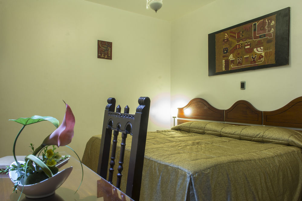 Ruinas Hotel 3*