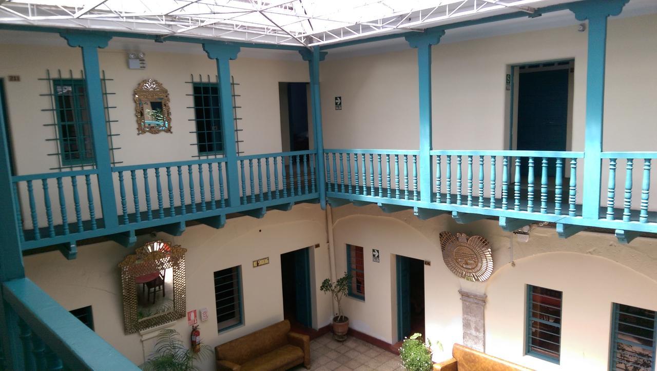 Acomodação com café da manhã  Hostal Suecia 2
