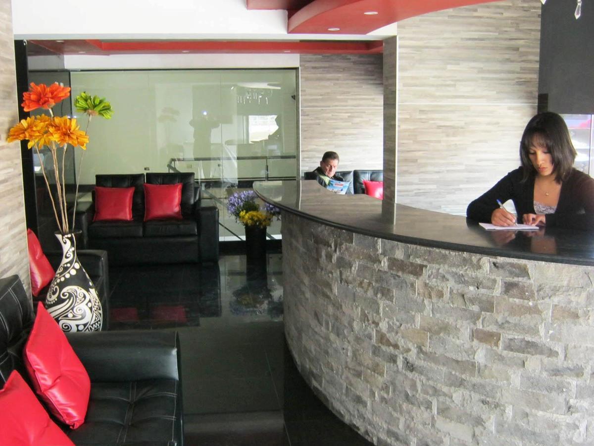 Platinum Palace Hotel