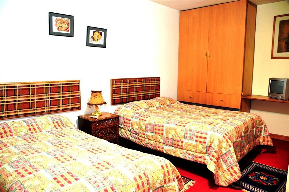 Bed & Breakfast Aticos With Coworking 2*