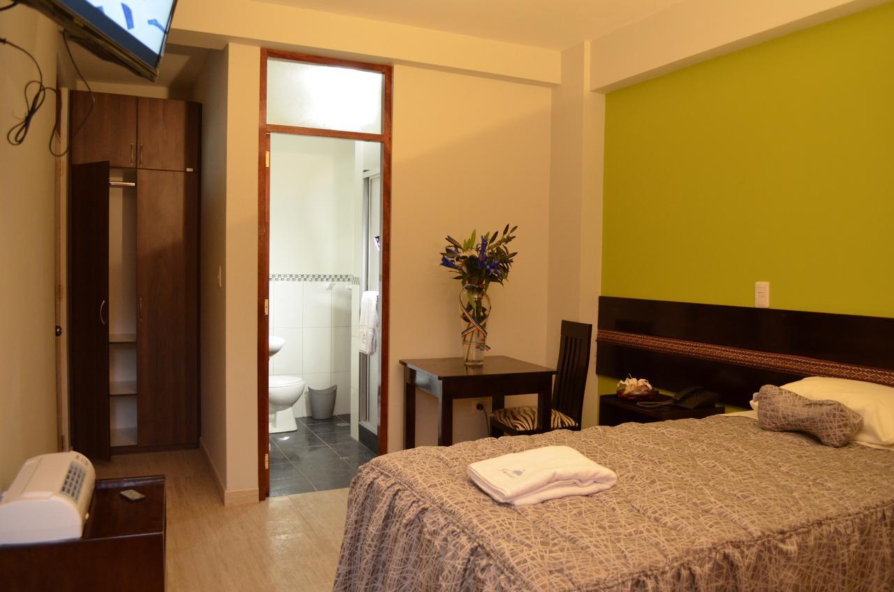 Hotel Julia's