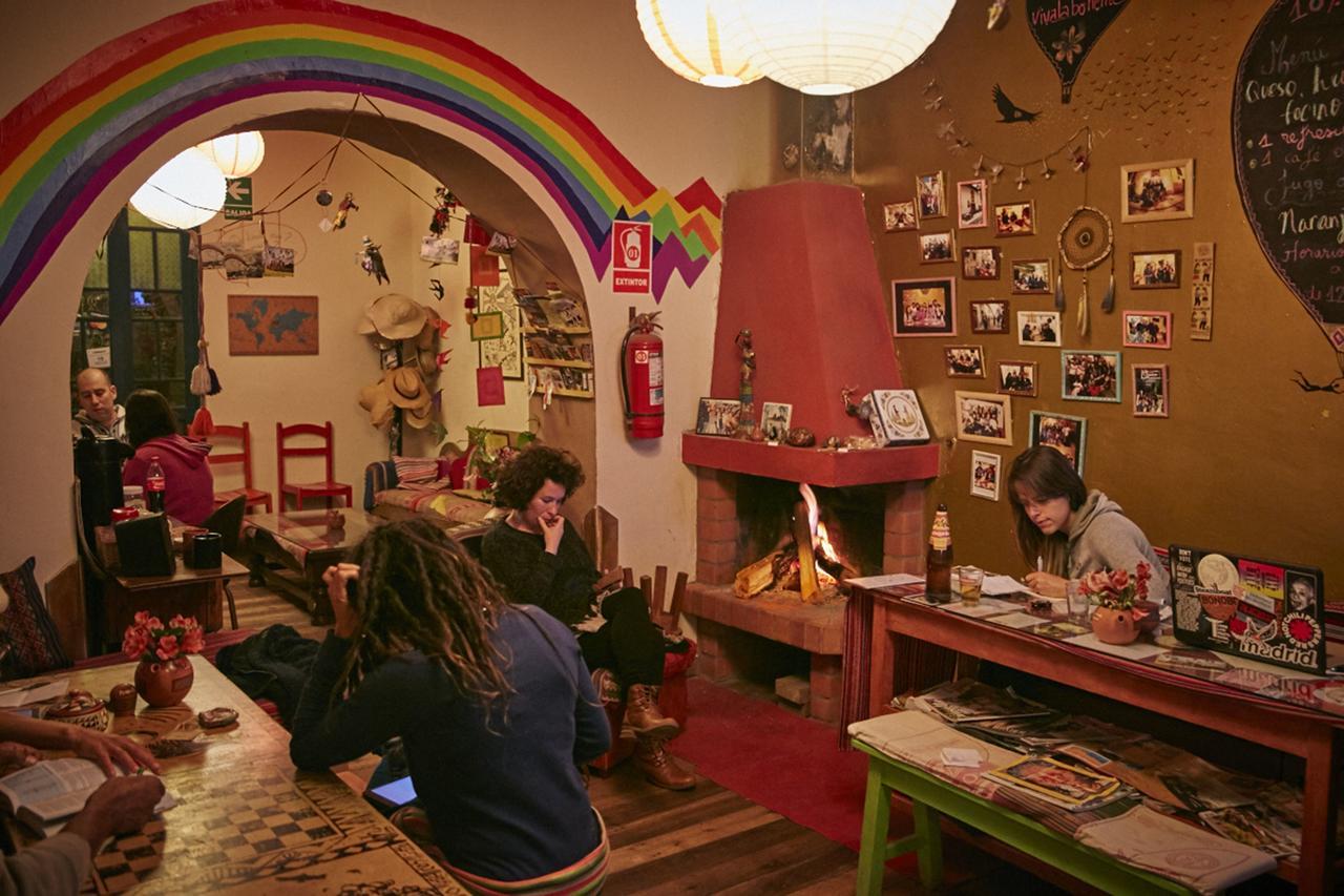 Backpacker La Bo'm Hotel