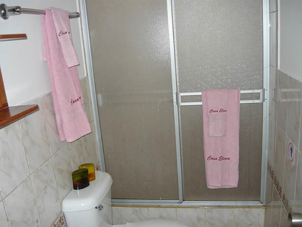 Casa Elena Guest house