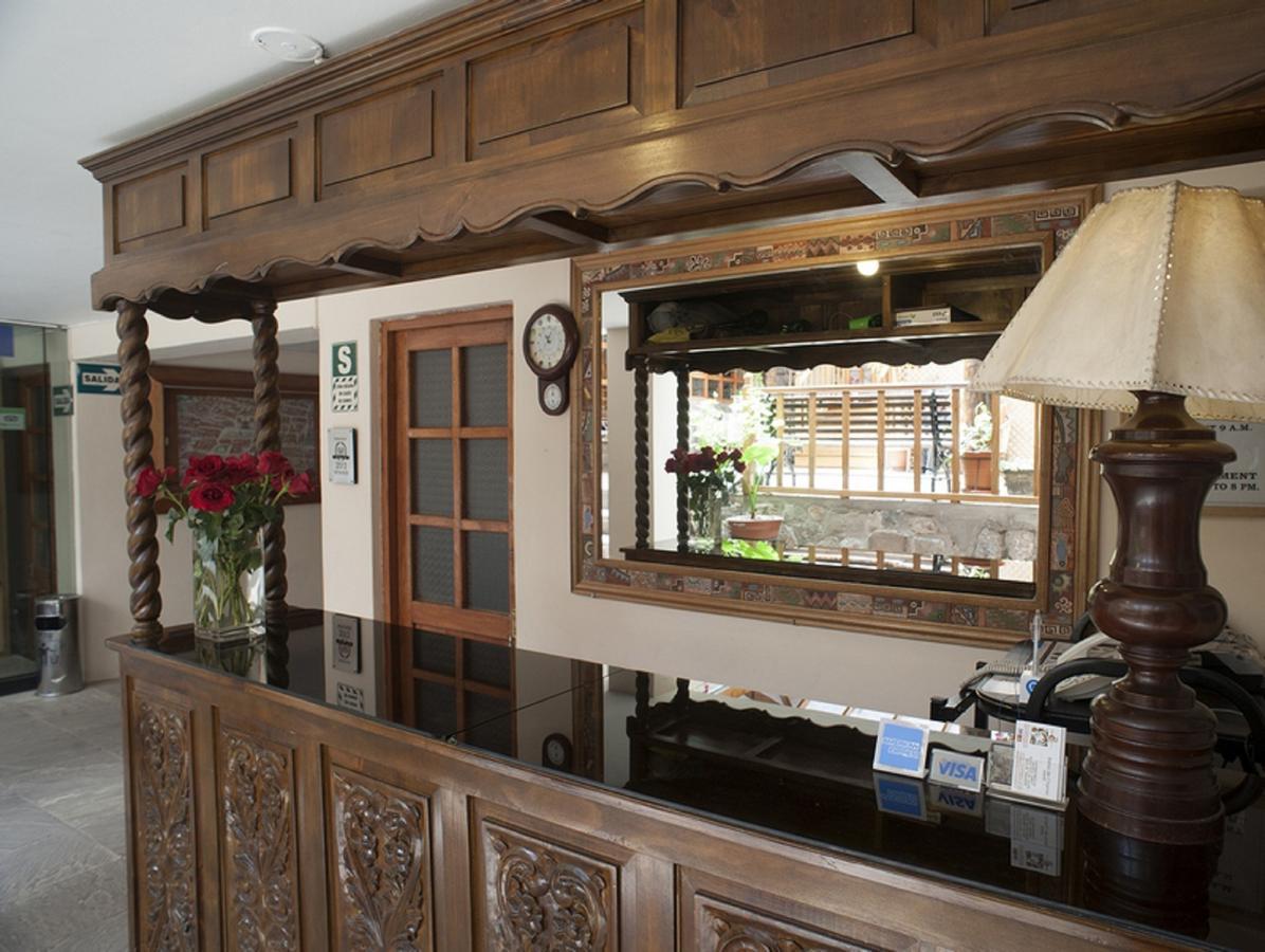 Casa Elena 2*