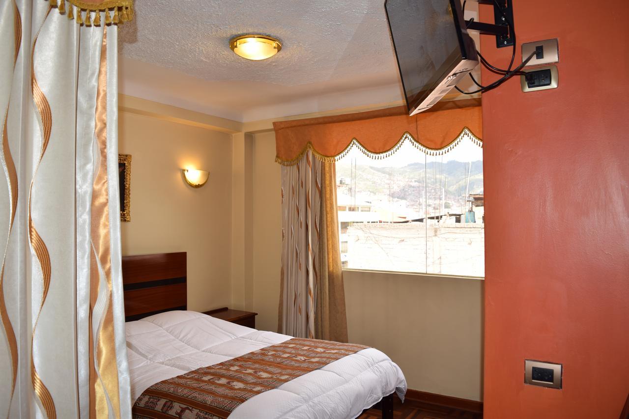 Golden Peru Hotel