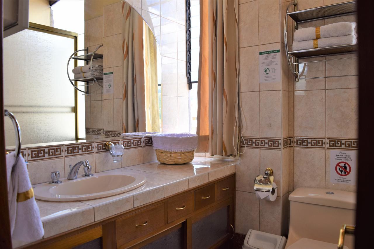 Hotel Golden Peru 2*