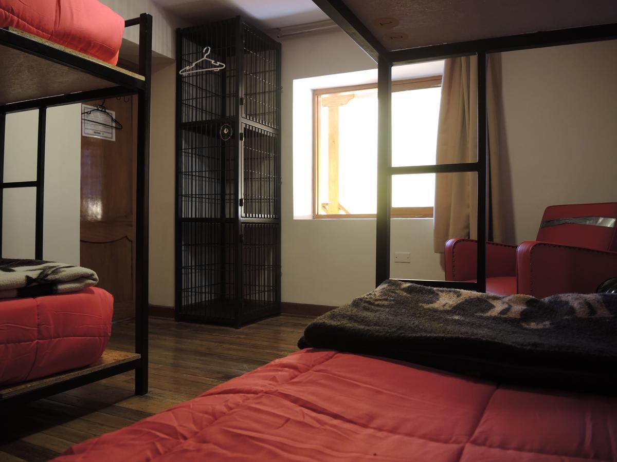 Hostel Puriwasi Hostels *