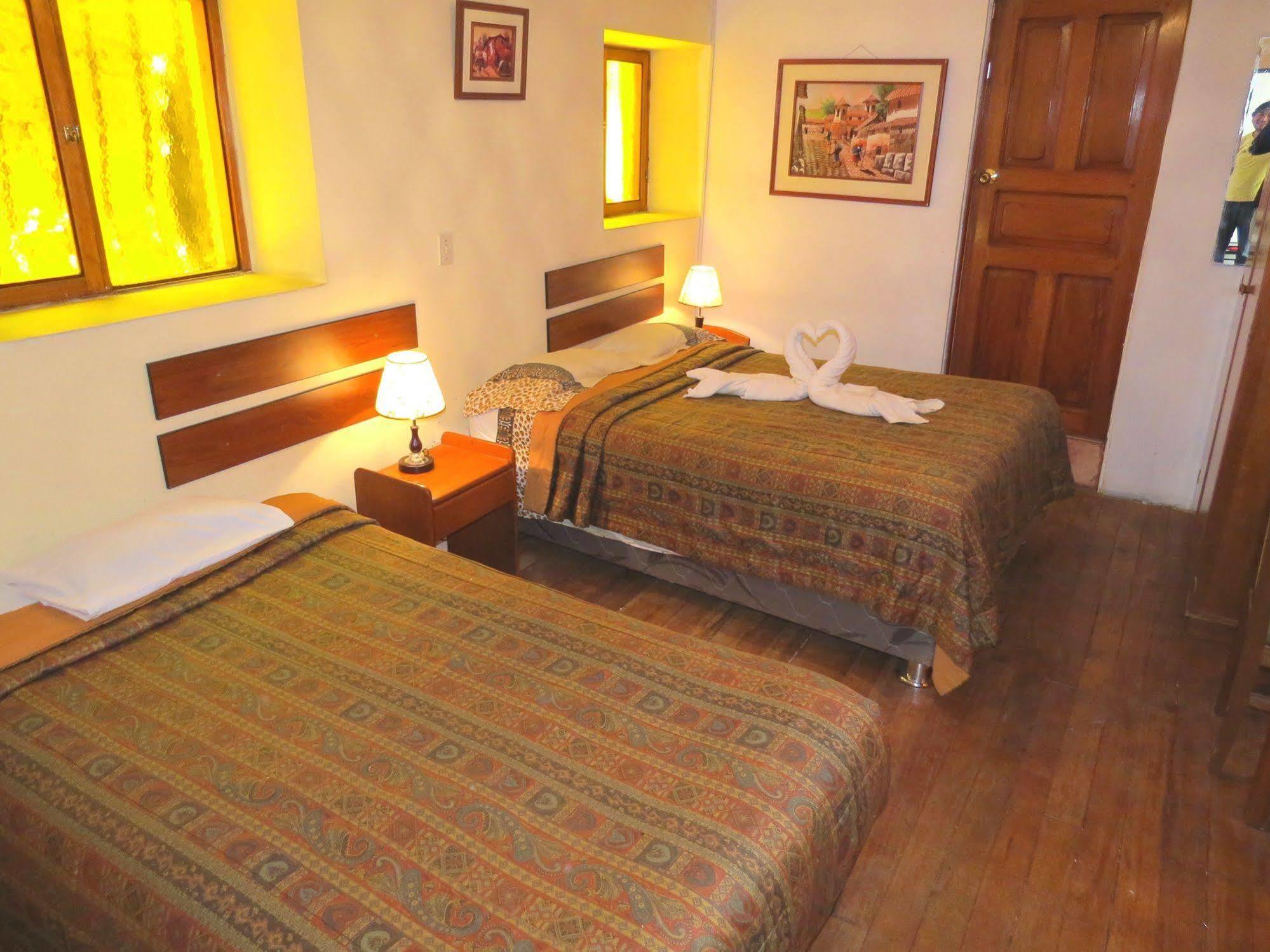 Campanario Hostal Inn 2*