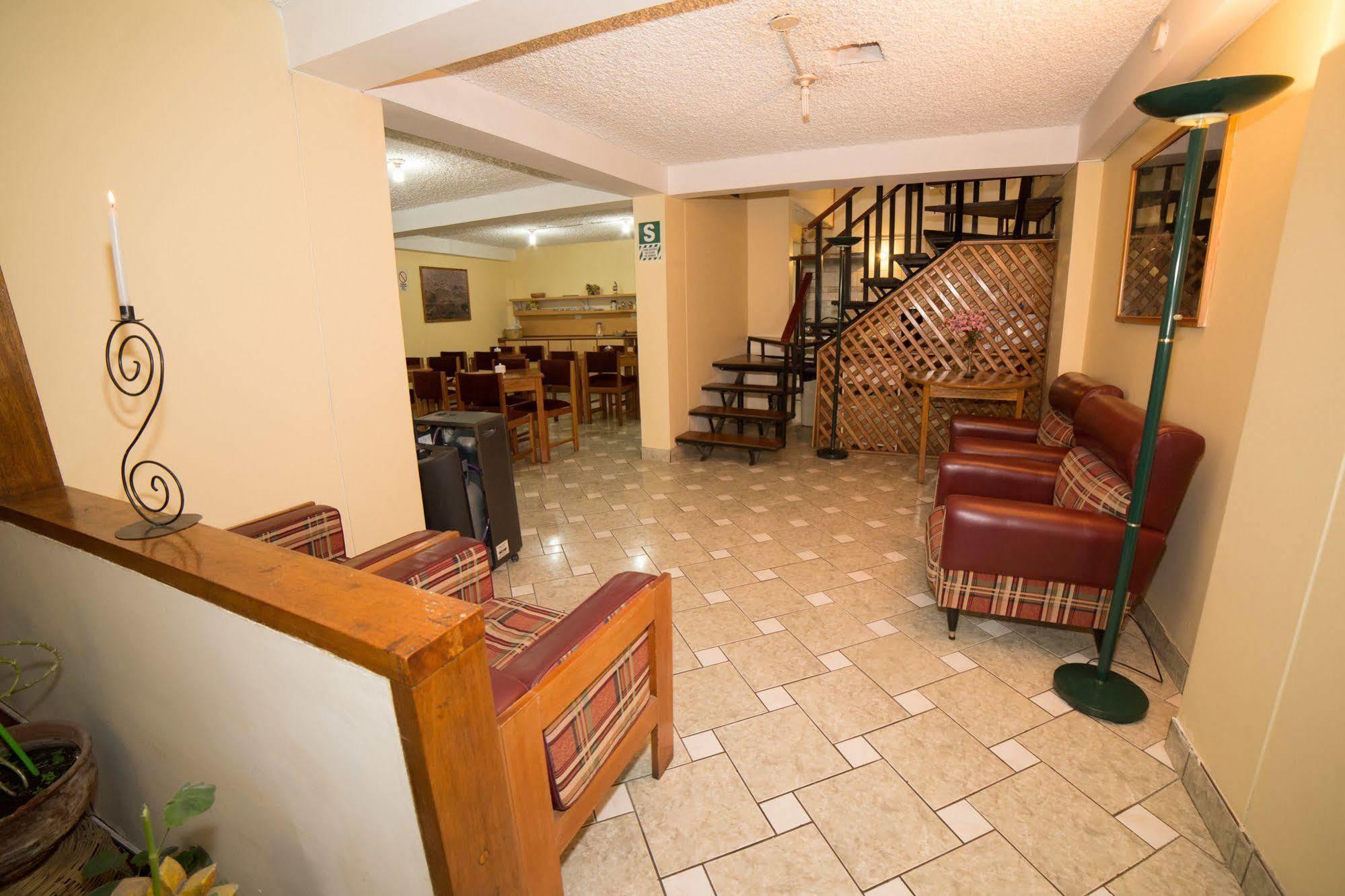 Bed & Breakfast Aticos With Coworking