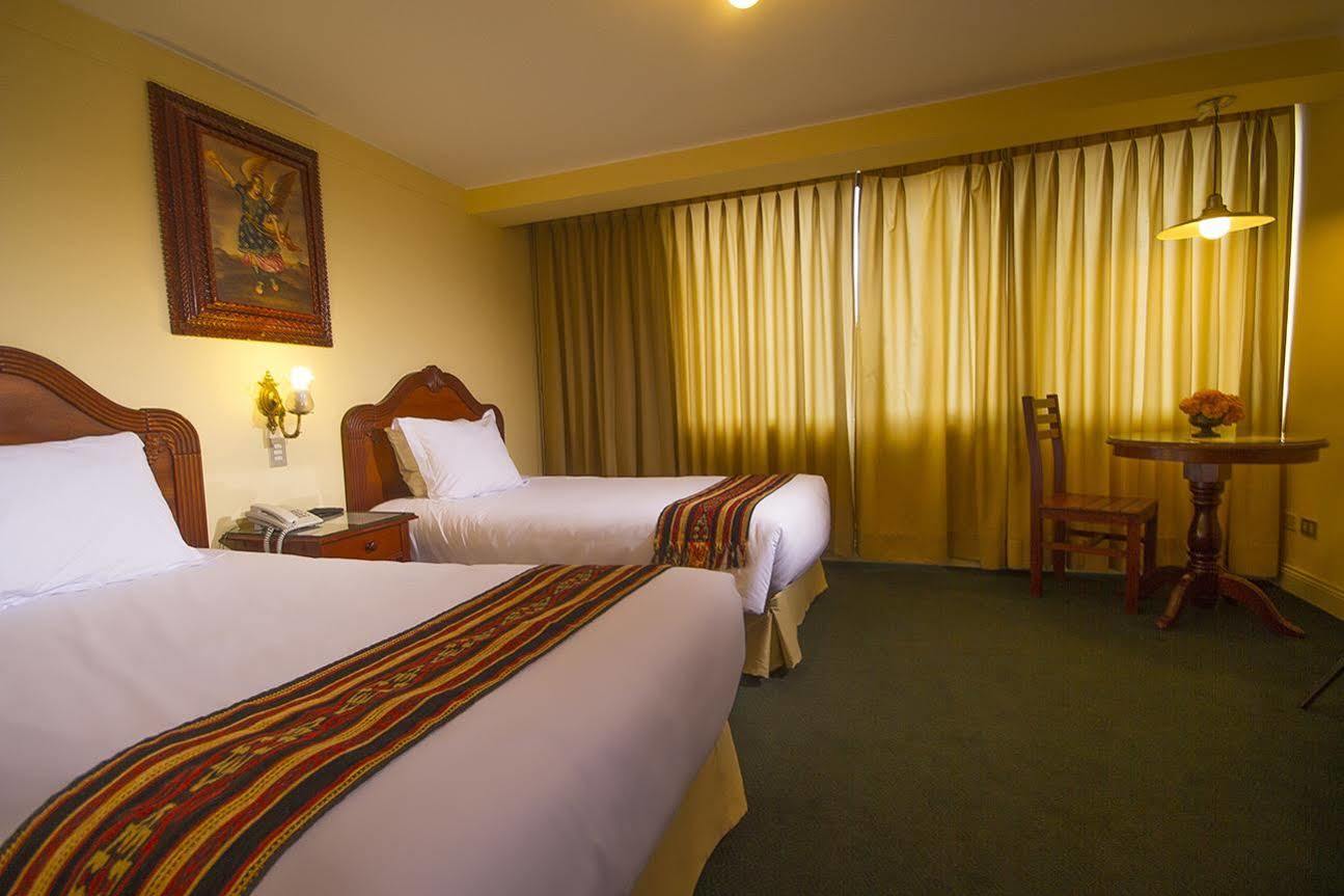 Agustos Hotel 3*