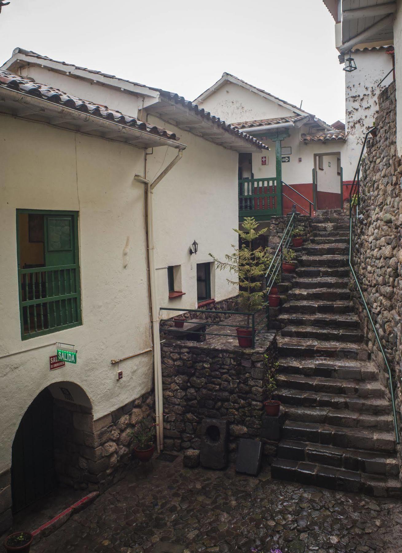 Inn Corihuasi 3*