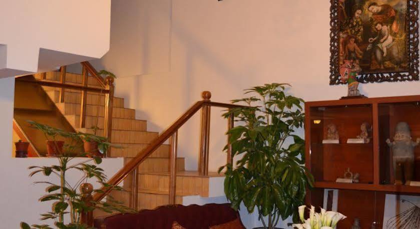 Sense Hotel 2*