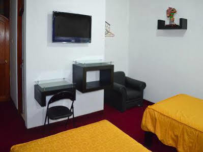 Sense Hotel 2*