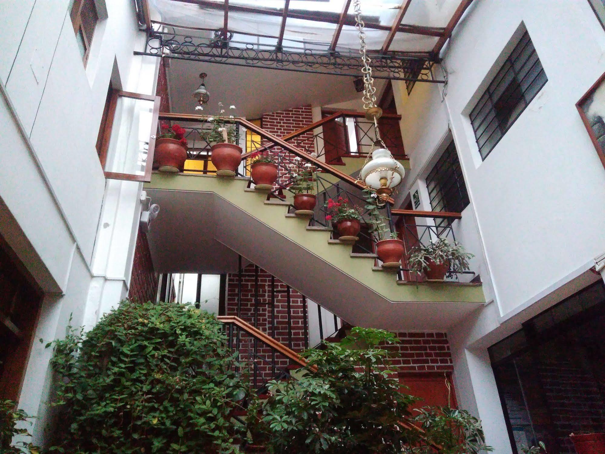 Hotel Casablanca 2*