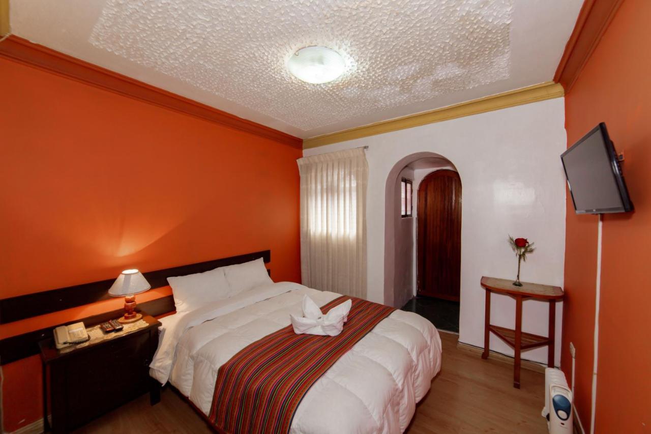 Carlos V Hotel
