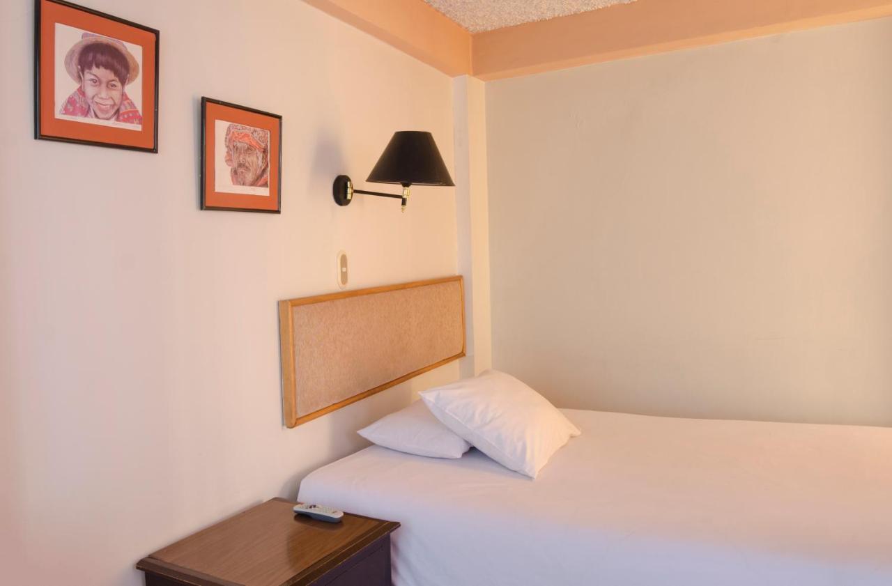 Aticos With Coworking Bed & Breakfast