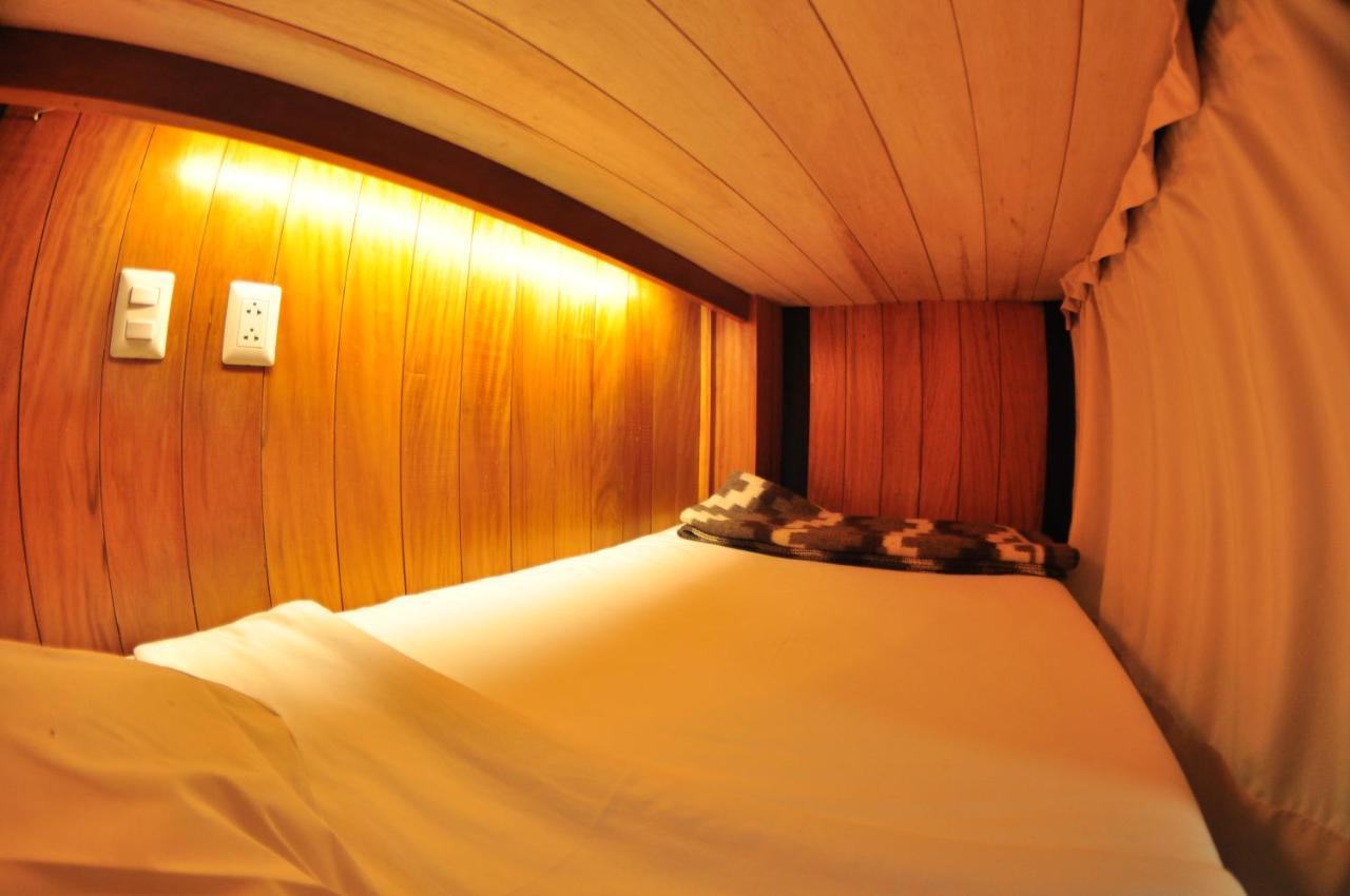 Nao Victoria Hotel 3*
