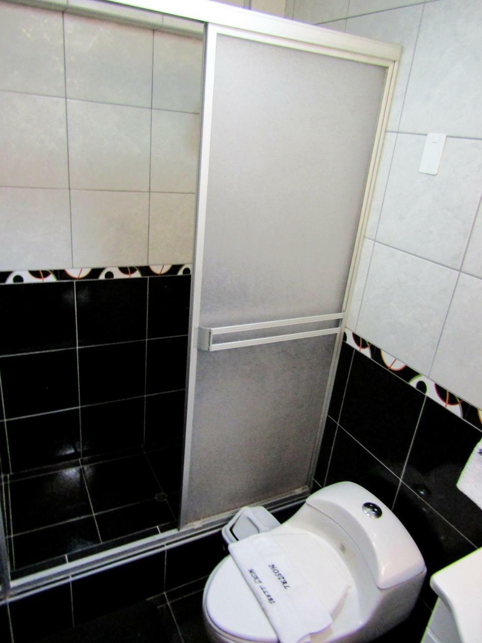 Misky Illari Pensão 2*