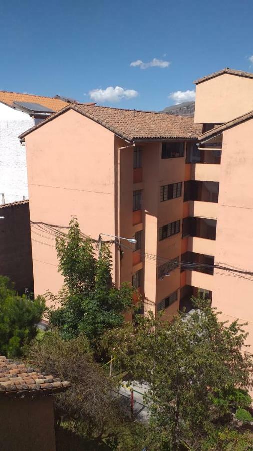 Piso De Kireyna Apartment Cusco