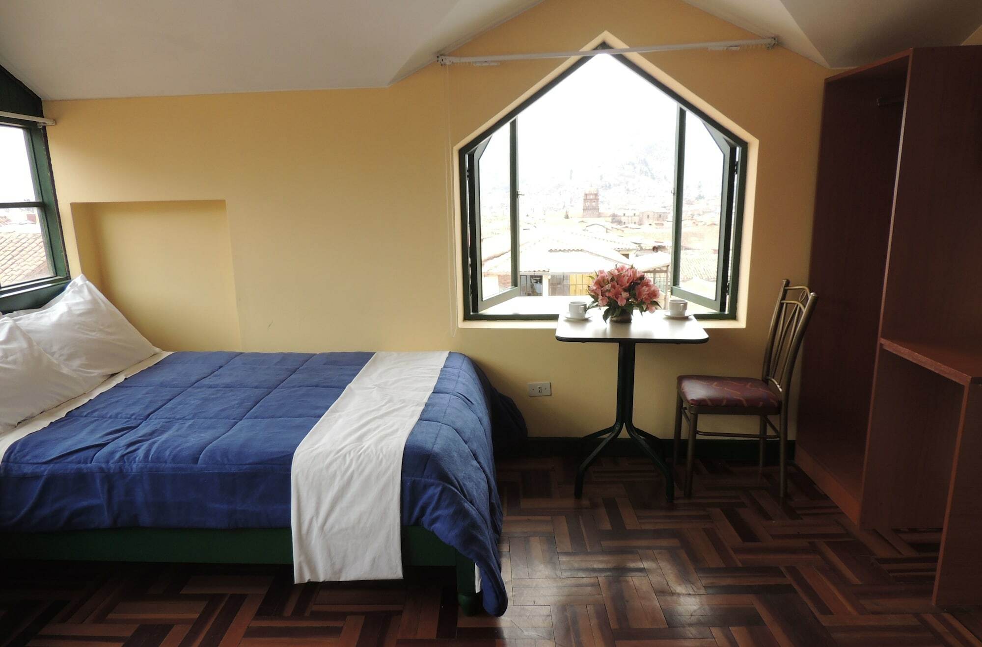 Plaza Nazarenas Hotel