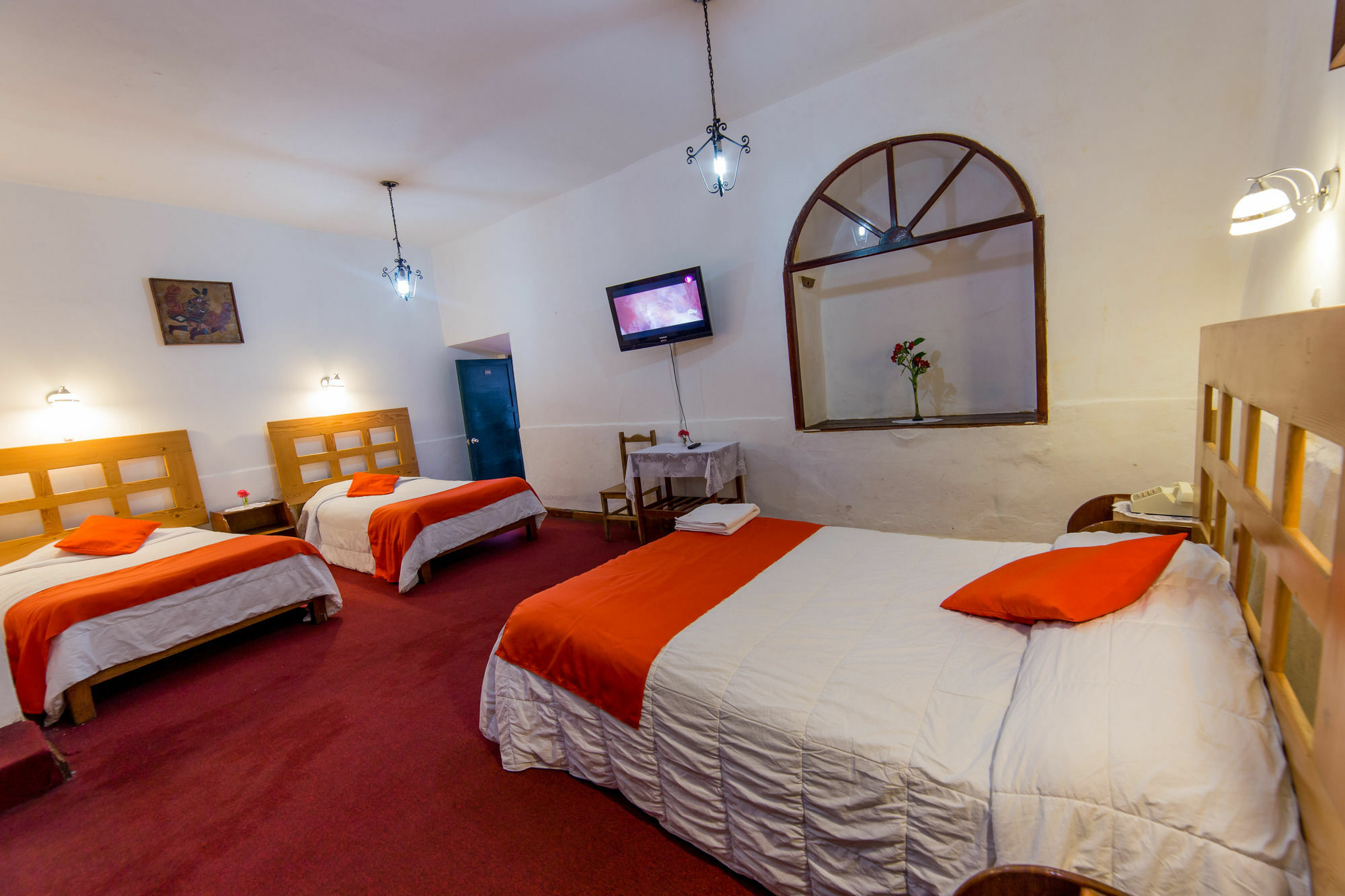 Royal Inti Hotel 2*