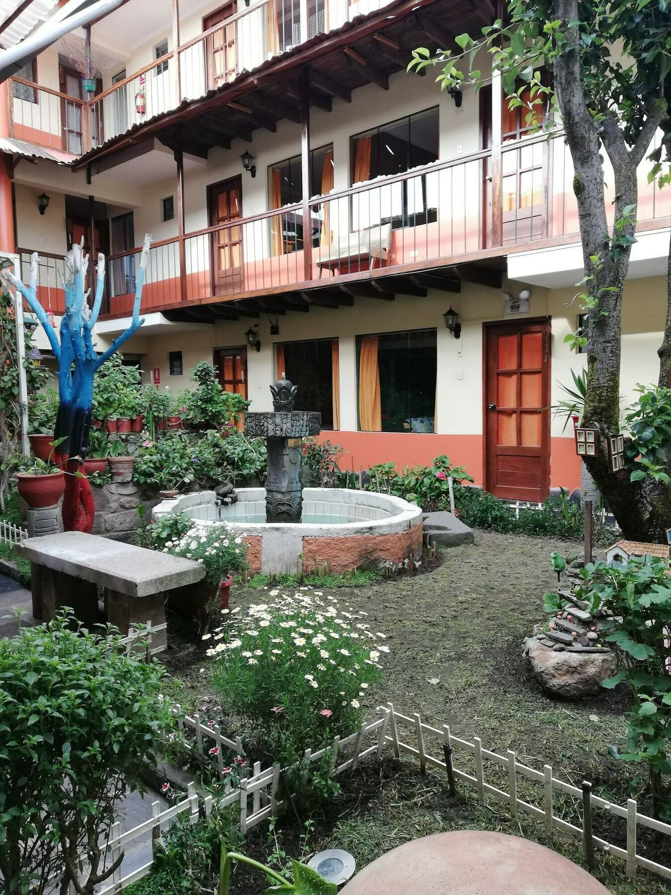 Munaycha Casa Familiar Hotel 3*