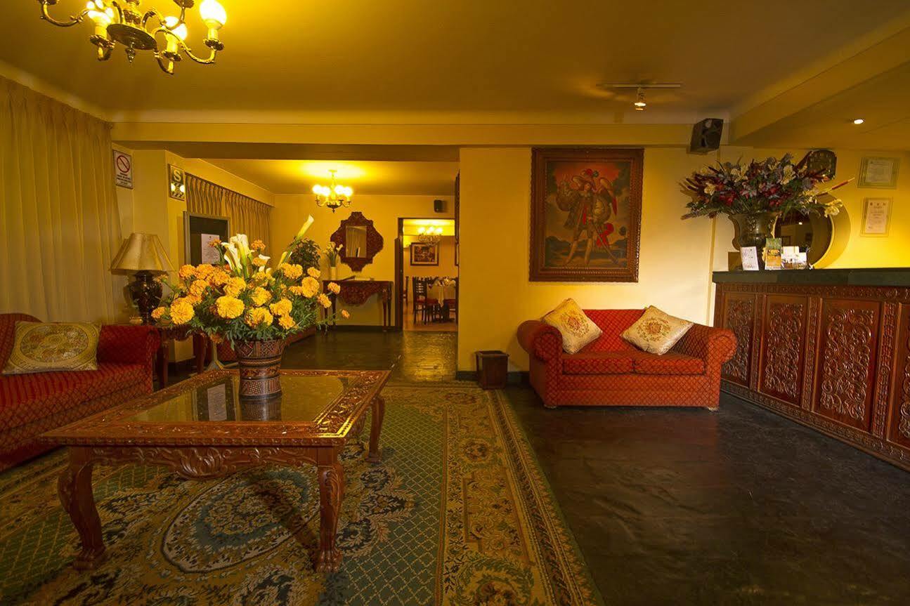 Agustos Hotel