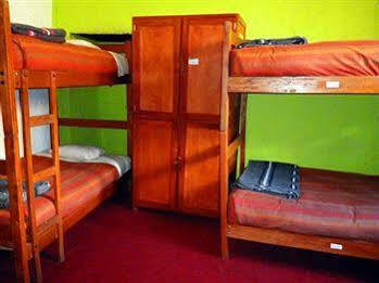 Pirwa Backpackers Colonial Hostal *
