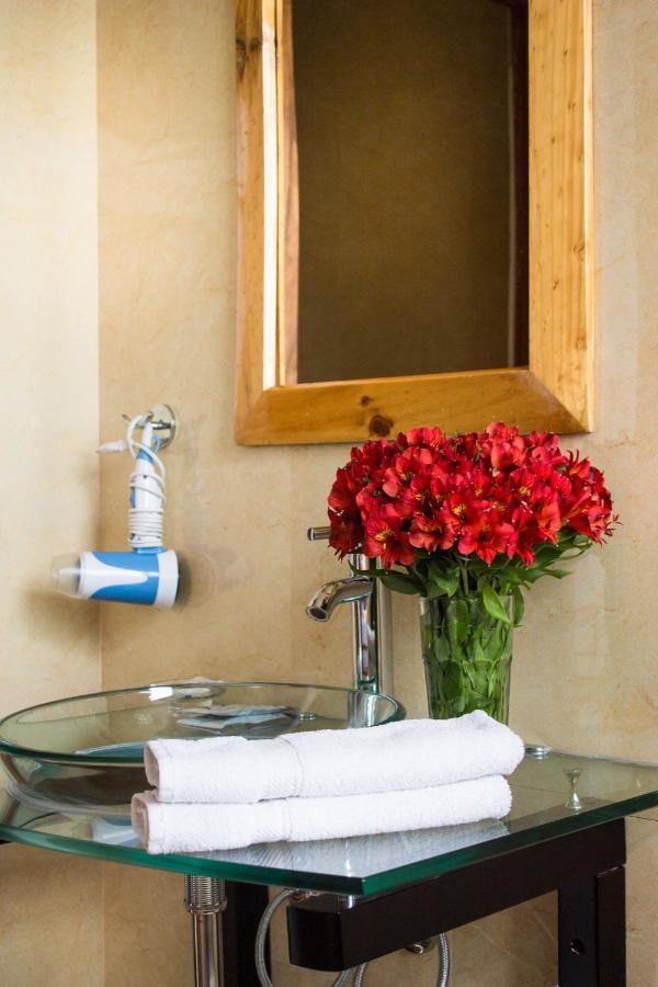 Hotel Waman Qorikancha 3*