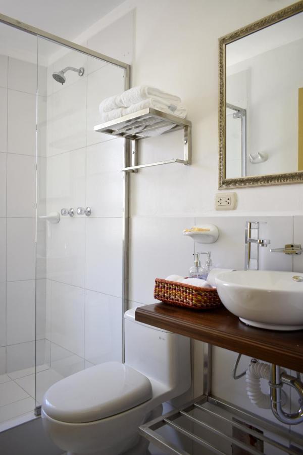 Casa Mendoza Bed & Breakfast