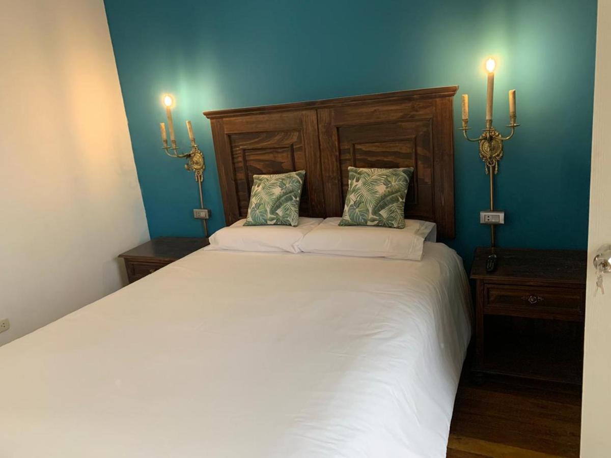 Casa Mendoza Bed & Breakfast