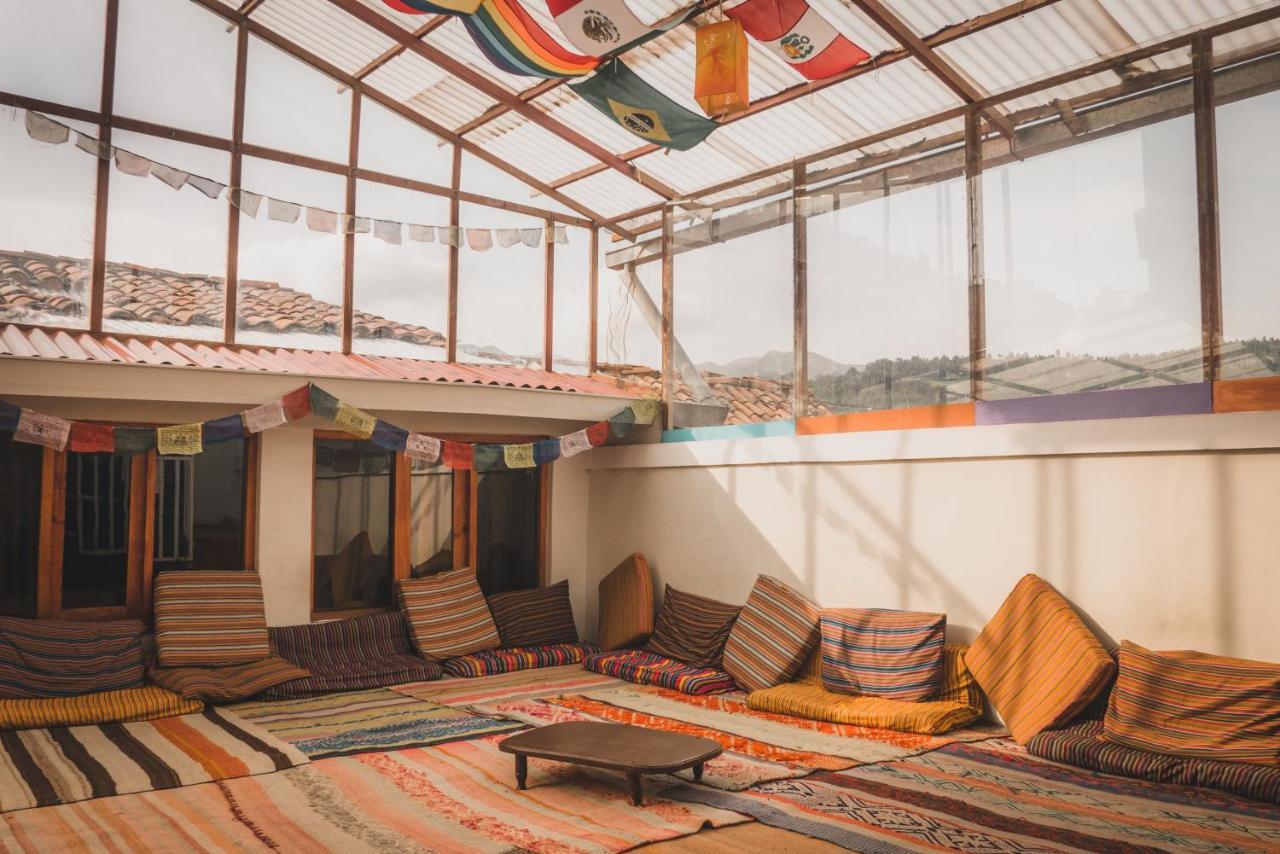 Hostel Tupackers