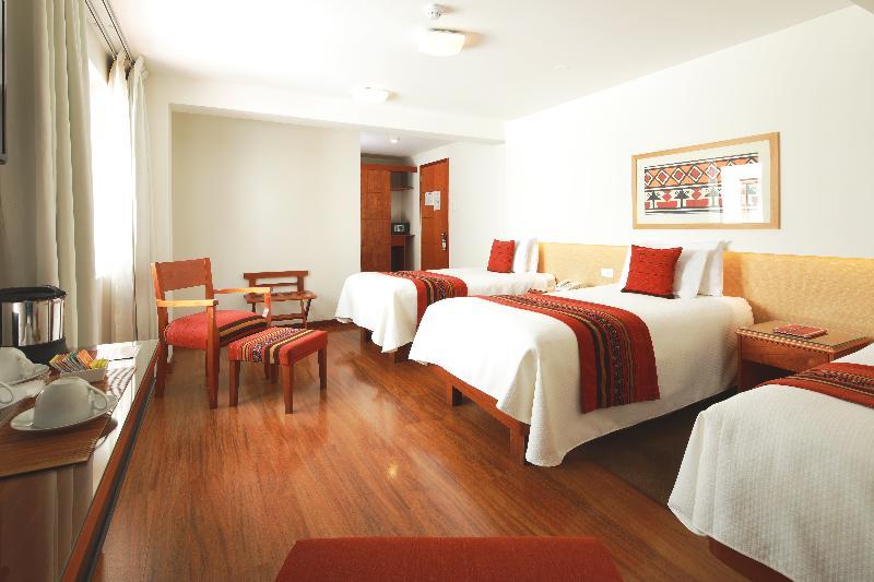 San Agustin Plaza Hotel 4*