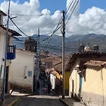 Hostal Qolqampata