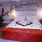 Home Garden Hotel
