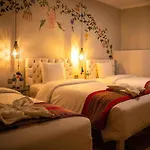 Home Garden Hotel