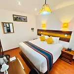 Hotel Rojas Inn