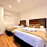 Hostal Maria Angola