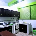 Qosqo Plaza Retreat San Blas 1