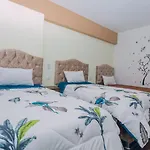 Pakarina House